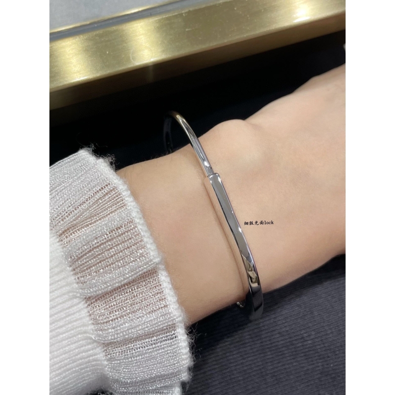 T*f*ny bracelets